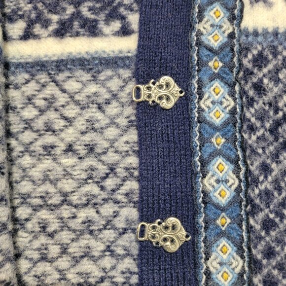 Nordstrikk Norwegian Virgin Wool Cardigan Sweater - Picture 10 of 14